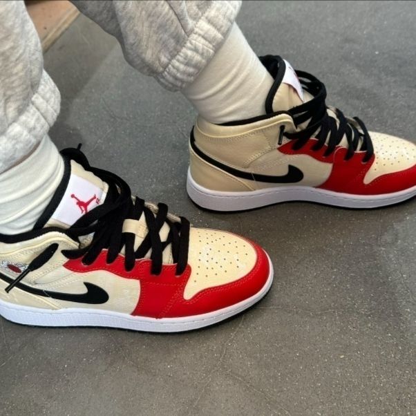 Nike Air Jordan 1 Mid DV7012-1 - Jordan 1 Retro Lace ulasan dan harga
